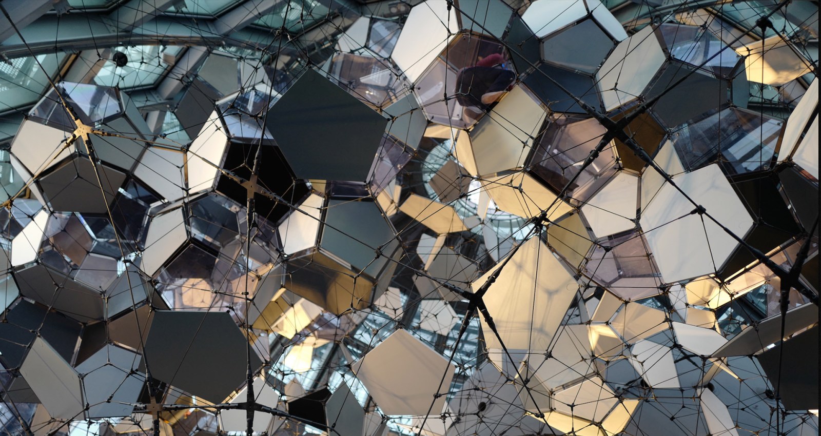 Manage Complex Geometries: Dlubal's Boundary Line Editing